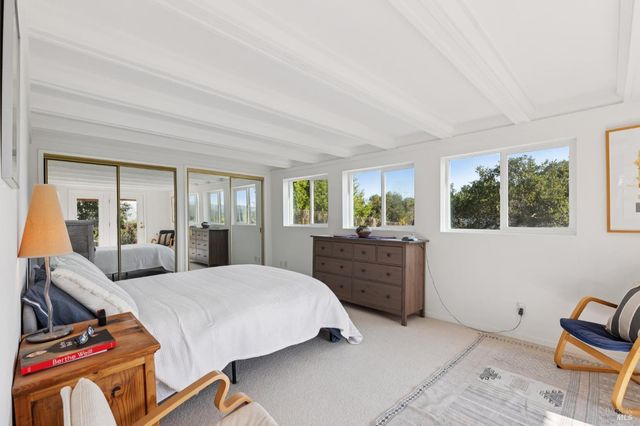 569 Sequoia Dr, San Anselmo, CA 94960