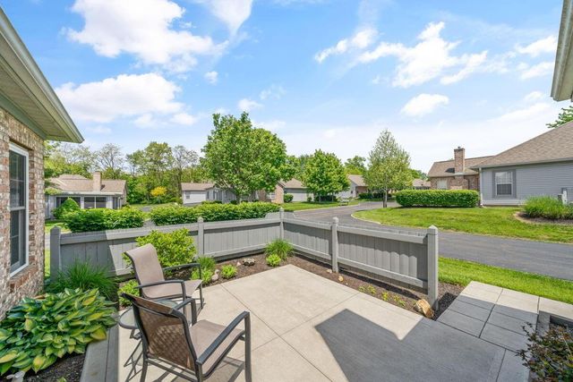 285 Villa Oaks Lane, Columbus, OH 43230