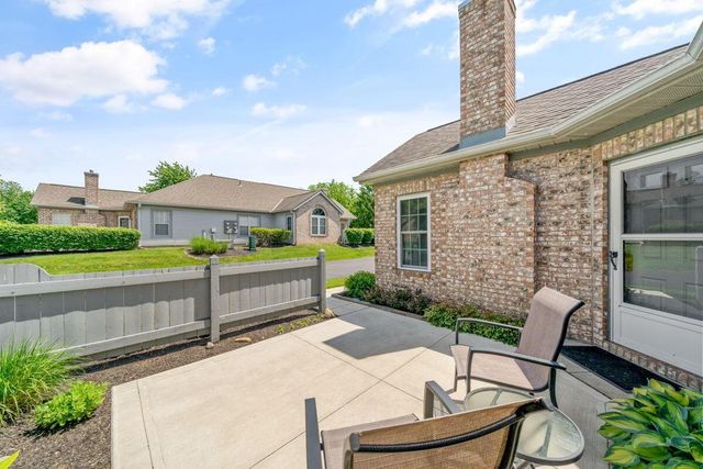 285 Villa Oaks Lane, Columbus, OH 43230
