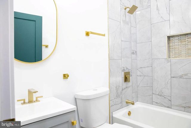 3425 OLD YORK RD, Philadelphia, PA 19140