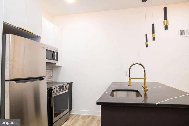 3425 OLD YORK RD, Philadelphia, PA 19140