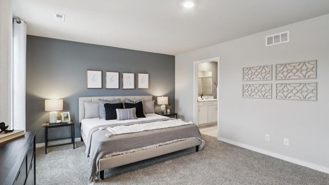 4722 173rd Street, Urbandale, IA 50322