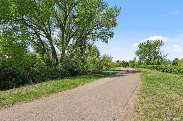 8225 E Fairmount Drive 9-201, Denver, CO 80247