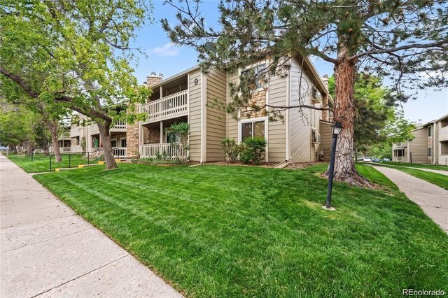 8225 E Fairmount Drive 9-201, Denver, CO 80247