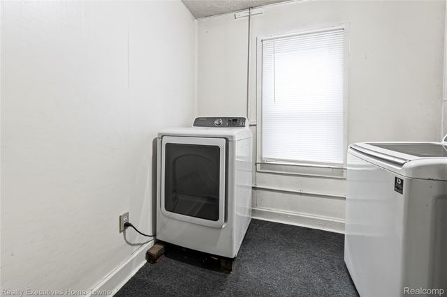 2513 Vanness Street, Port Huron, MI 48060