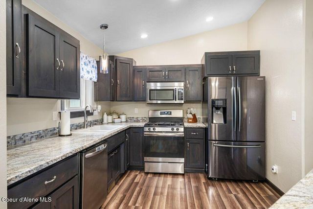 2130 E Decaro LOOP, Post Falls, ID 83854