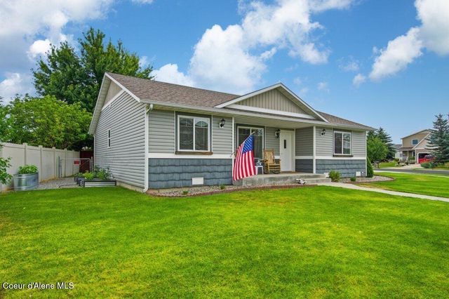 2130 E Decaro LOOP, Post Falls, ID 83854