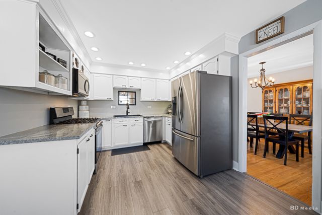 8544 Pine Street, Orland Park, IL 60462