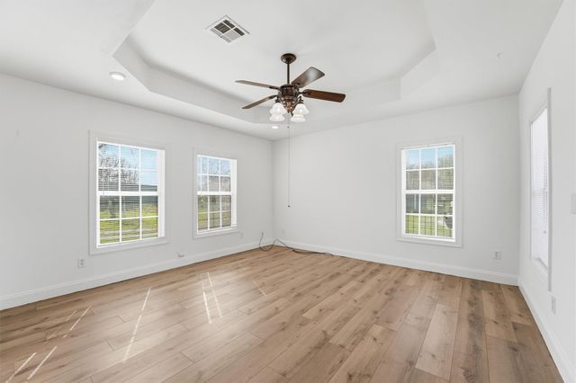 2415 W Cedar Bayou Lynchburg Road, Baytown, TX 77521