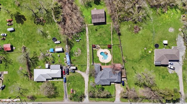 2415 W Cedar Bayou Lynchburg Road, Baytown, TX 77521