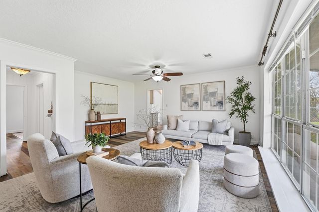 2415 W Cedar Bayou Lynchburg Road, Baytown, TX 77521