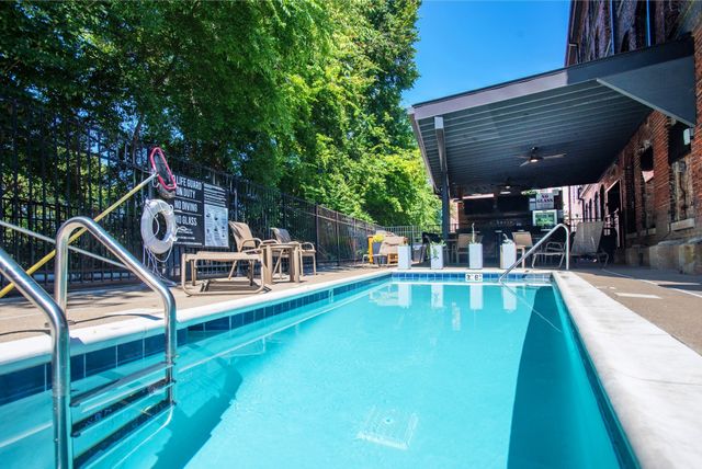 612 21st Ave N Apt 313, Nashville, TN 37203