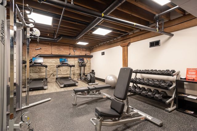 612 21st Ave N Apt 313, Nashville, TN 37203