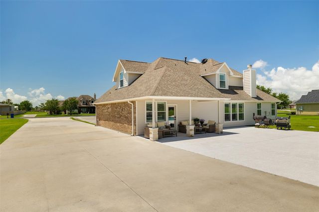 4203 Landon Lane, Baytown, TX 77523