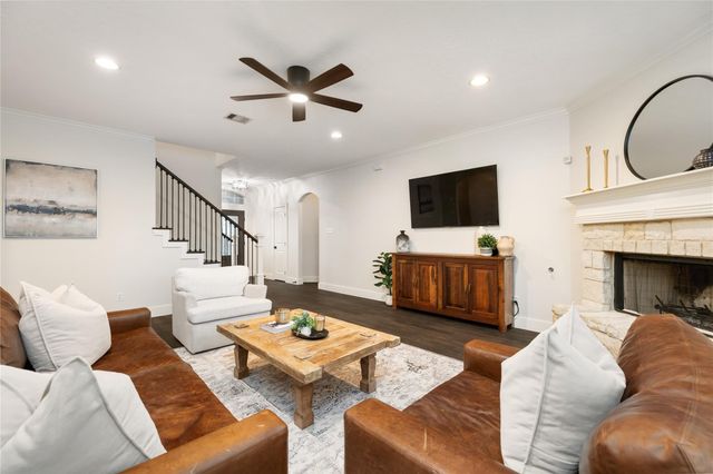 4203 Landon Lane, Baytown, TX 77523