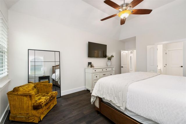 4203 Landon Lane, Baytown, TX 77523