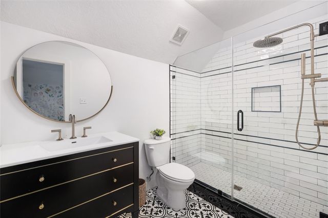 4203 Landon Lane, Baytown, TX 77523