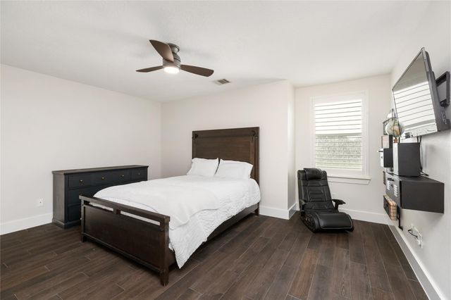 4203 Landon Lane, Baytown, TX 77523