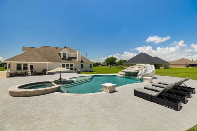 4203 Landon Lane, Baytown, TX 77523