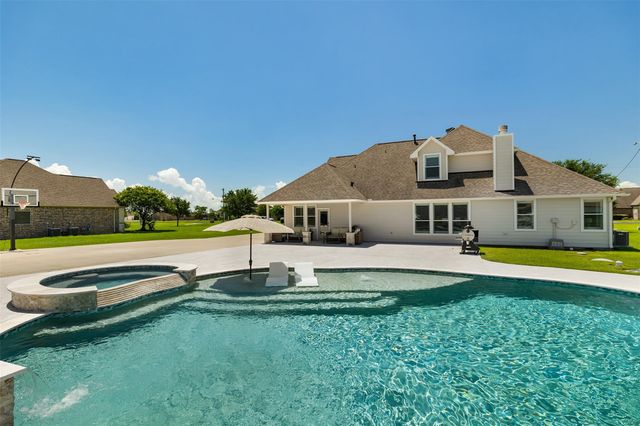 4203 Landon Lane, Baytown, TX 77523