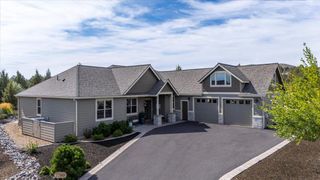 7780 Angel Falls Way, Redmond, OR 97756