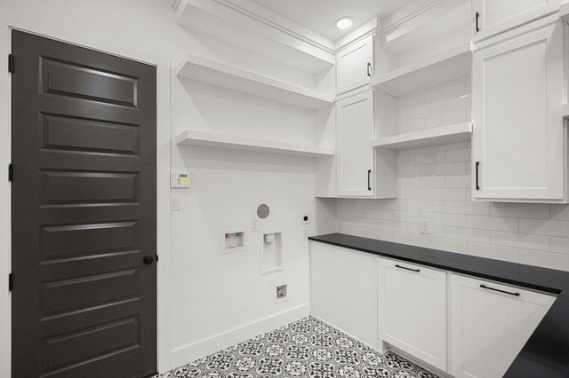 9010 Bayou Spring Court, Missouri City, TX 77459