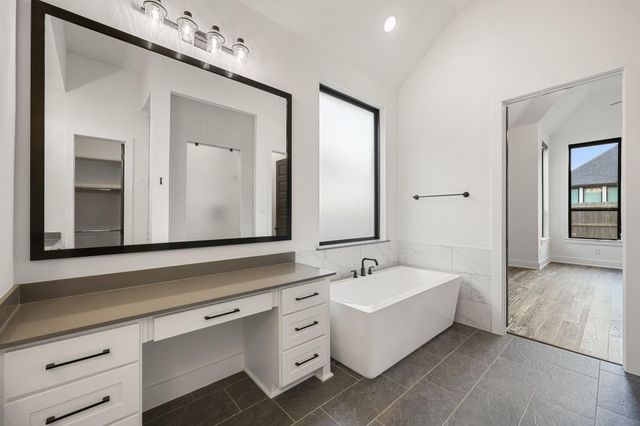 9010 Bayou Spring Court, Missouri City, TX 77459