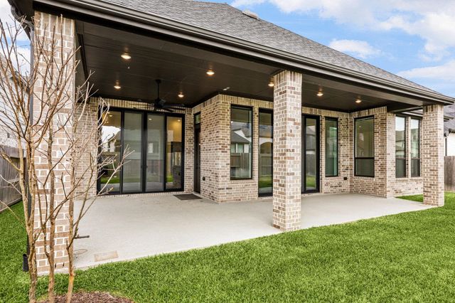 9010 Bayou Spring Court, Missouri City, TX 77459