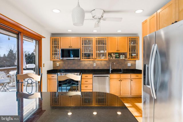 4066 CENTER AVE, Lafayette Hill, PA 19444