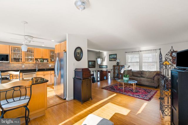 4066 CENTER AVE, Lafayette Hill, PA 19444