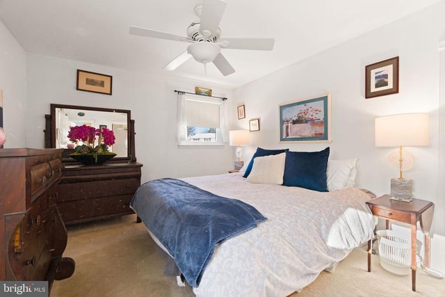 4066 CENTER AVE, Lafayette Hill, PA 19444