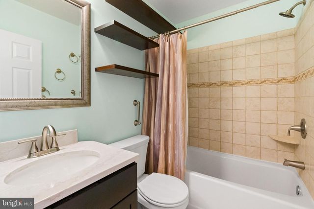 4066 CENTER AVE, Lafayette Hill, PA 19444