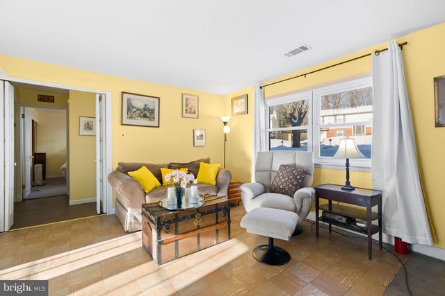 4066 CENTER AVE, Lafayette Hill, PA 19444