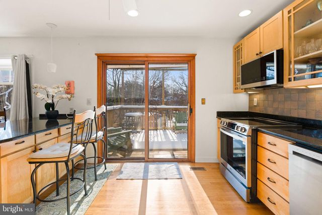 4066 CENTER AVE, Lafayette Hill, PA 19444