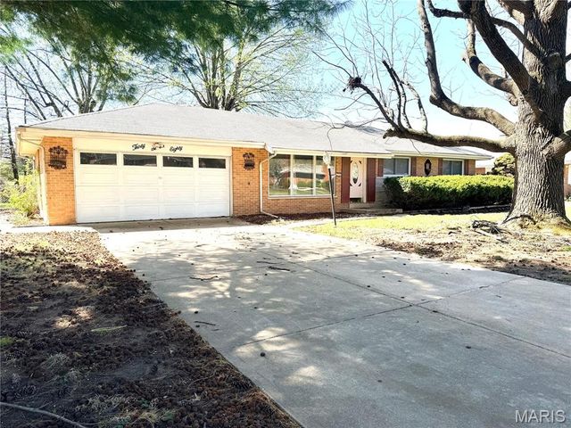 3780 Marietta Drive, Florissant, MO 63033