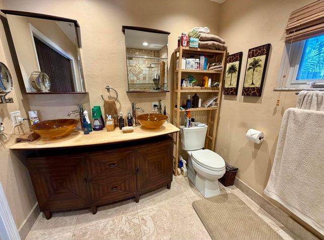 712 Forsyth Street, Boca Raton, FL 33487