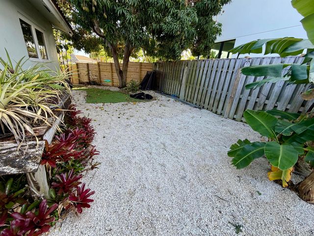 712 Forsyth Street, Boca Raton, FL 33487