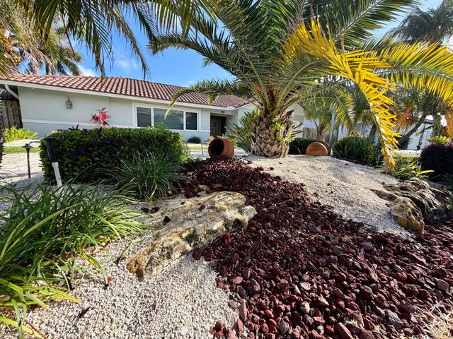 712 Forsyth Street, Boca Raton, FL 33487