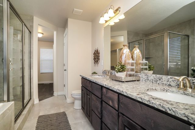 2513 W 840 N, Clinton, UT 84015