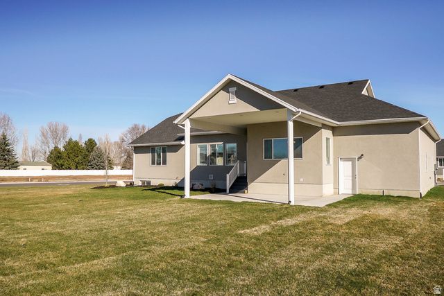 2513 W 840 N, Clinton, UT 84015