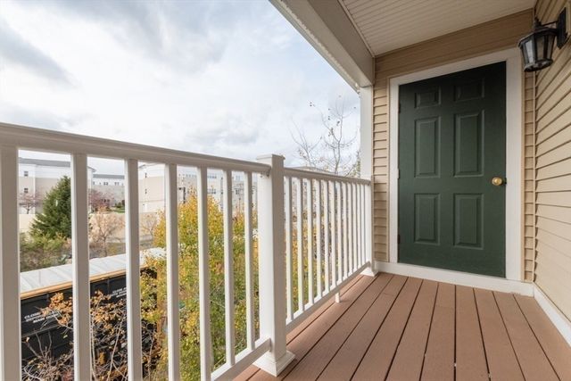 1 Lenox St 312, Norwood, MA 02062