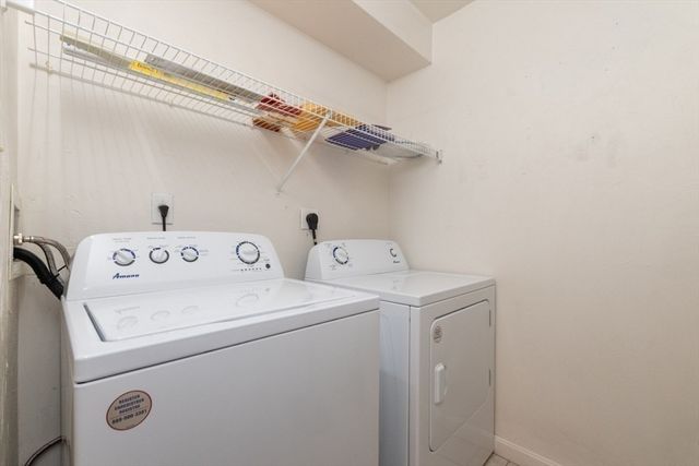 1 Lenox St 312, Norwood, MA 02062