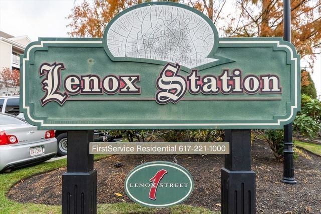 1 Lenox St 312, Norwood, MA 02062