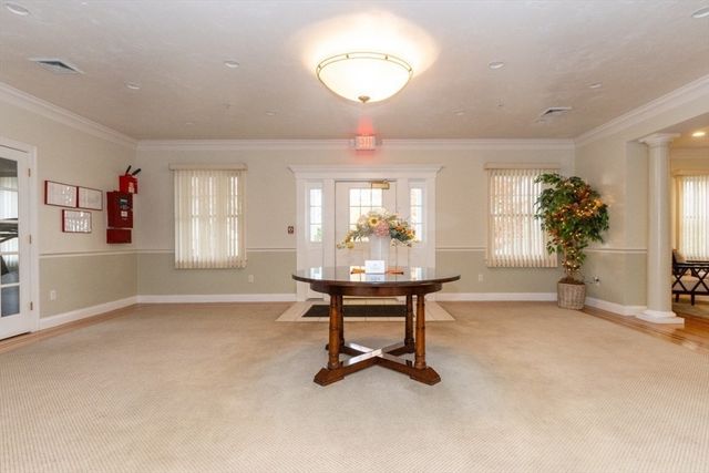 1 Lenox St 312, Norwood, MA 02062