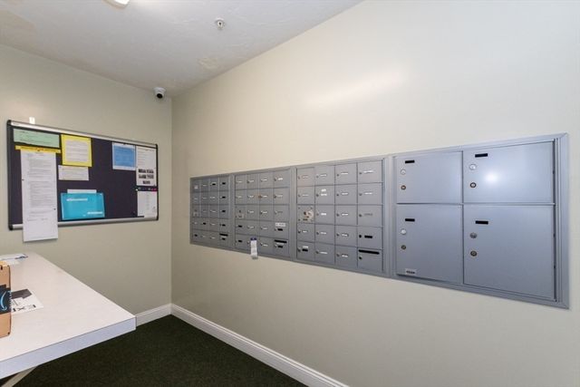 1 Lenox St 312, Norwood, MA 02062