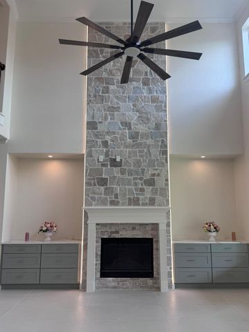 4418 Highland Field Ln, Sugar Land, TX 77479