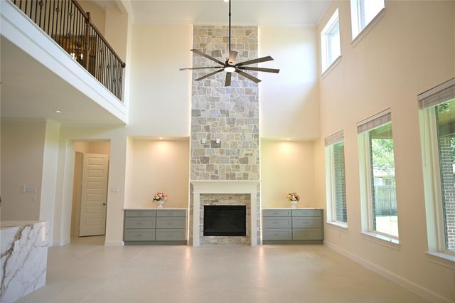 4418 Highland Field Ln, Sugar Land, TX 77479