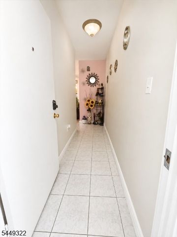428 Livingston St, Elizabeth City, NJ 07206