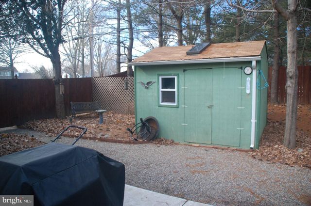 176 KENTON DR, Langhorne, PA 19047
