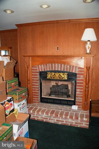 176 KENTON DR, Langhorne, PA 19047